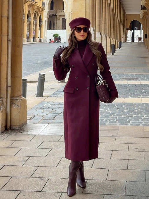 Burgundy coat and beret winter outfit