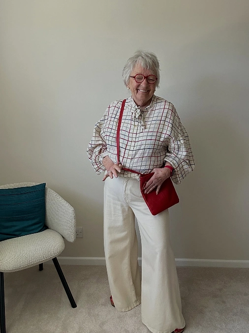 A White Check Shirt and Wide Pants