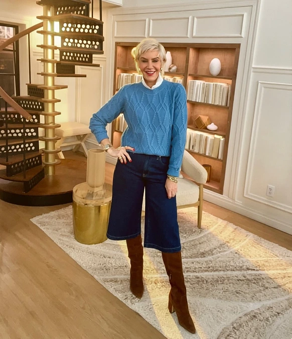 Blue Cable Knit With Cropped Denim
