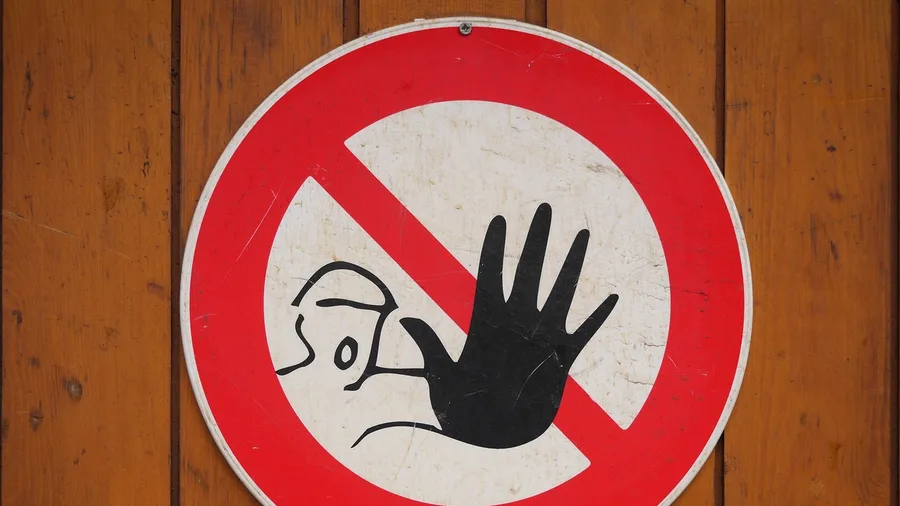 Trade People-Pleasing for Direct, Unapologetic Boundary Setting
